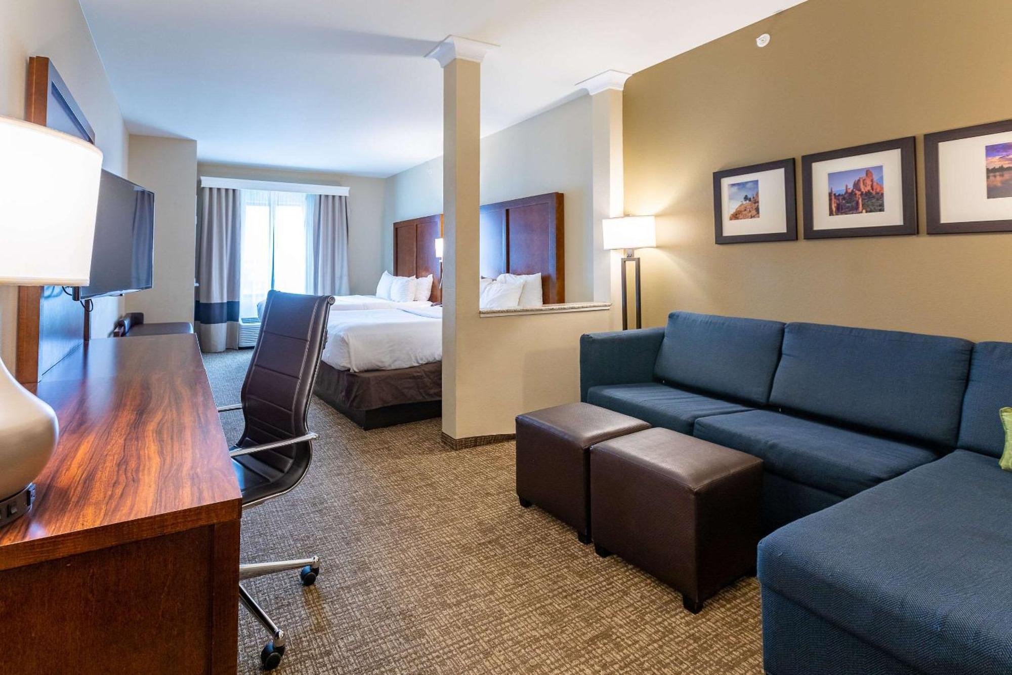 Comfort Suites Denver Near Anschutz Medical Campus Aurora Exteriör bild