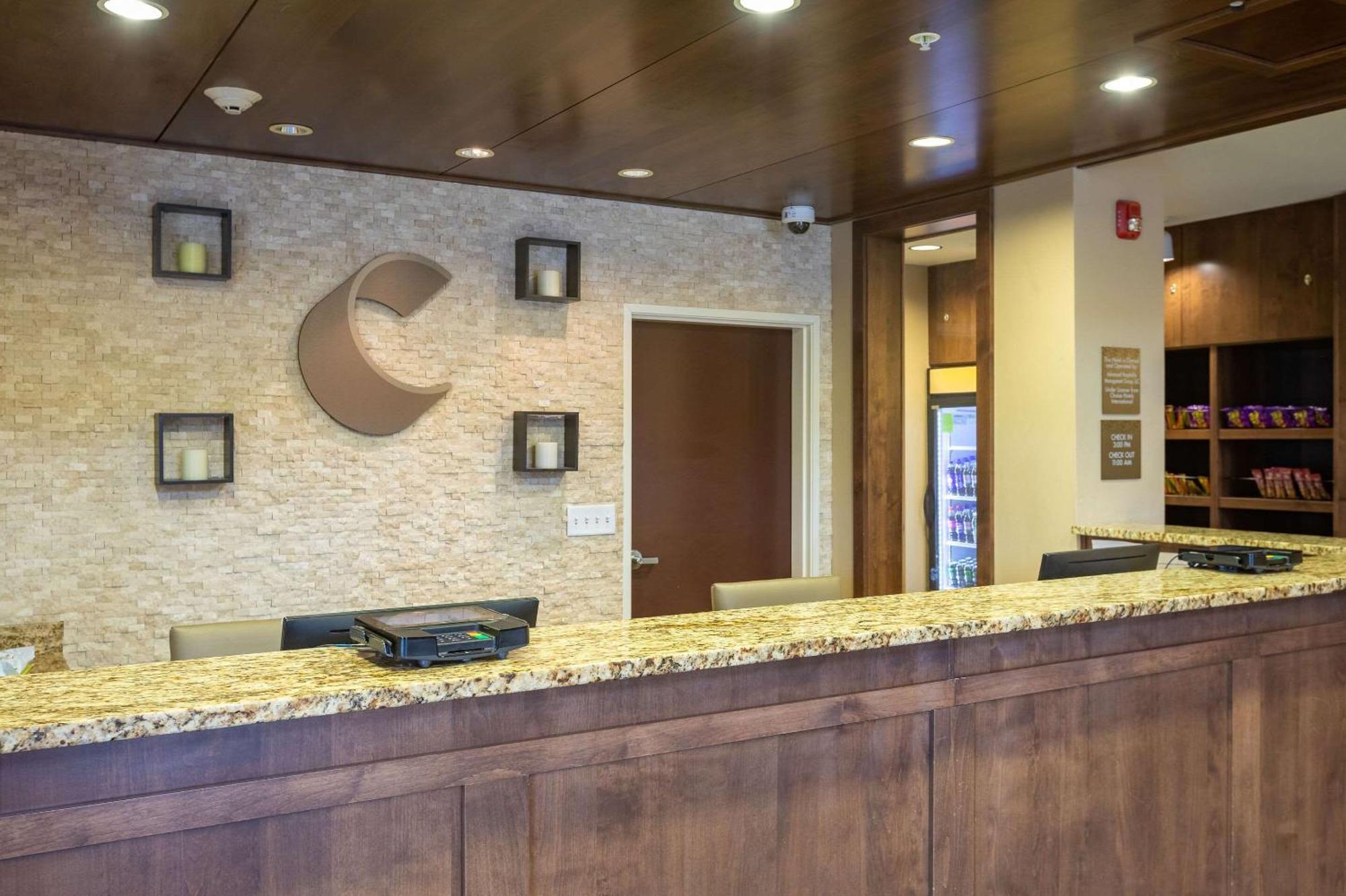 Comfort Suites Denver Near Anschutz Medical Campus Aurora Exteriör bild
